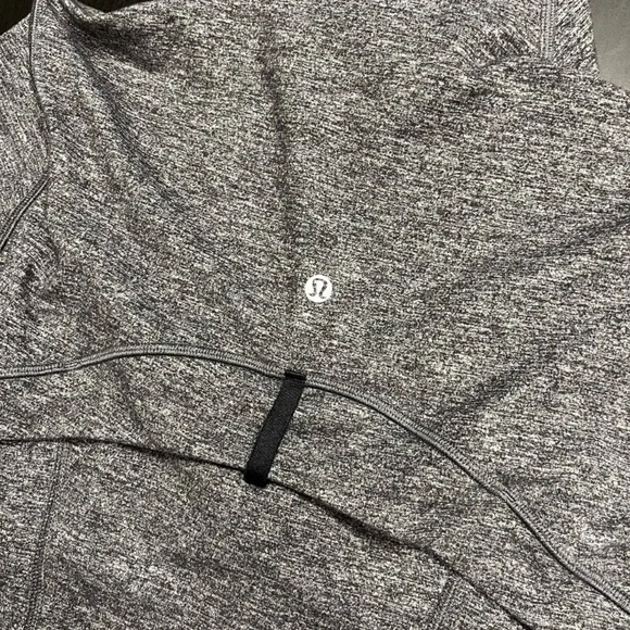 Lululemon define jacket in heather grey size 4 - Picture 6 of 7